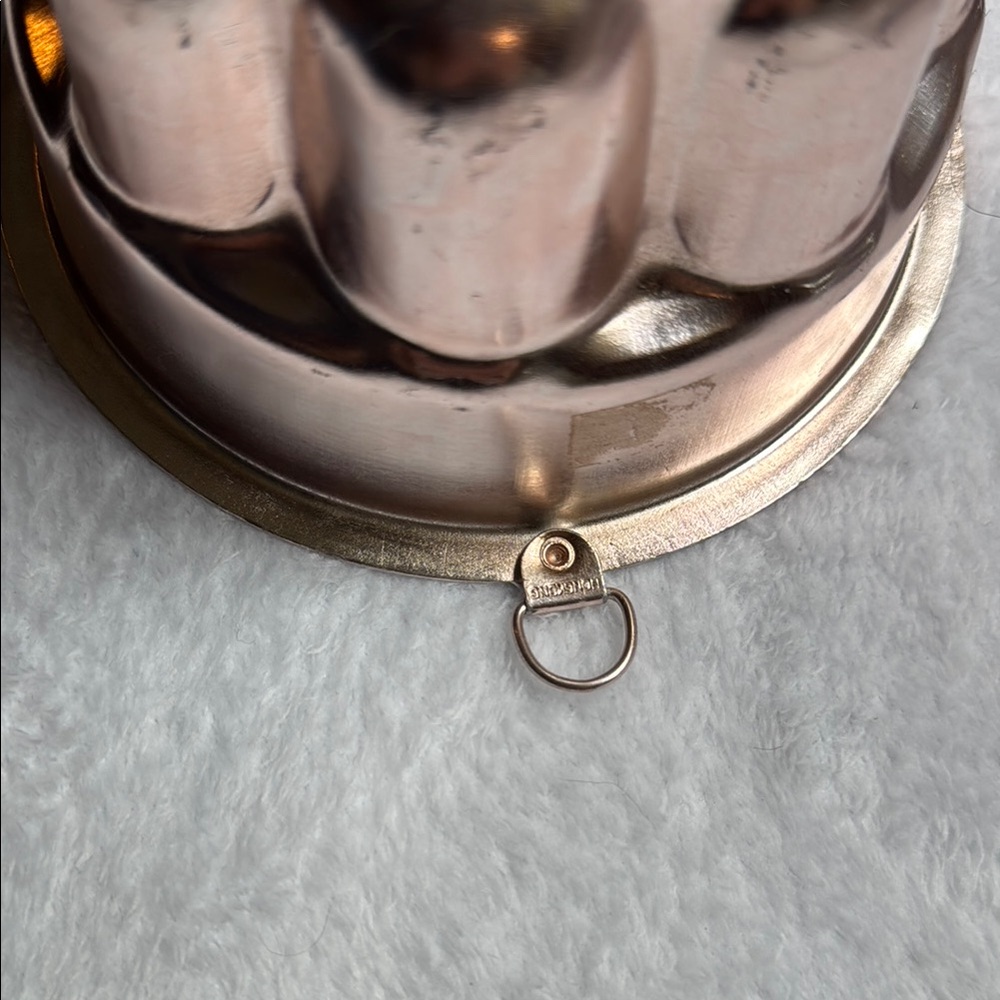 Vintage Copper Gelatin Mold - Picture 3 of 7